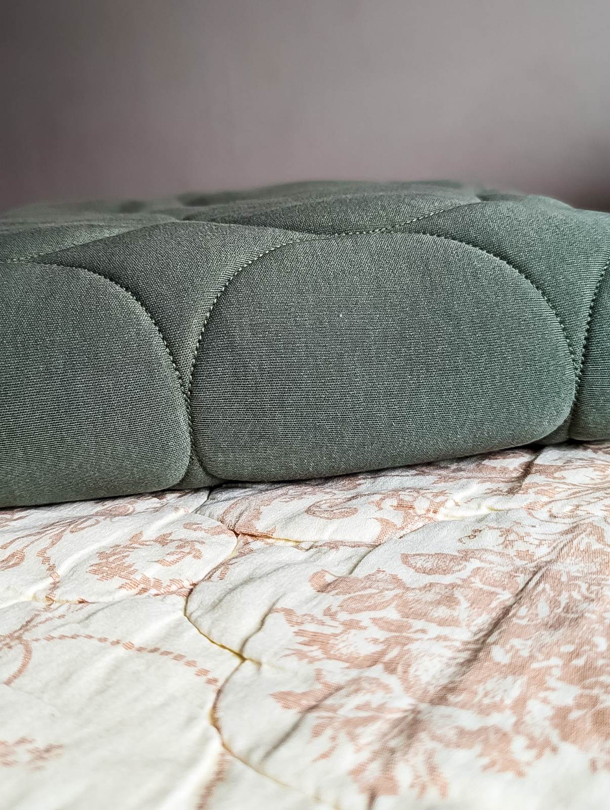 Kate Quinn Organic Cotton Classic Circle Quilt in Agave Green