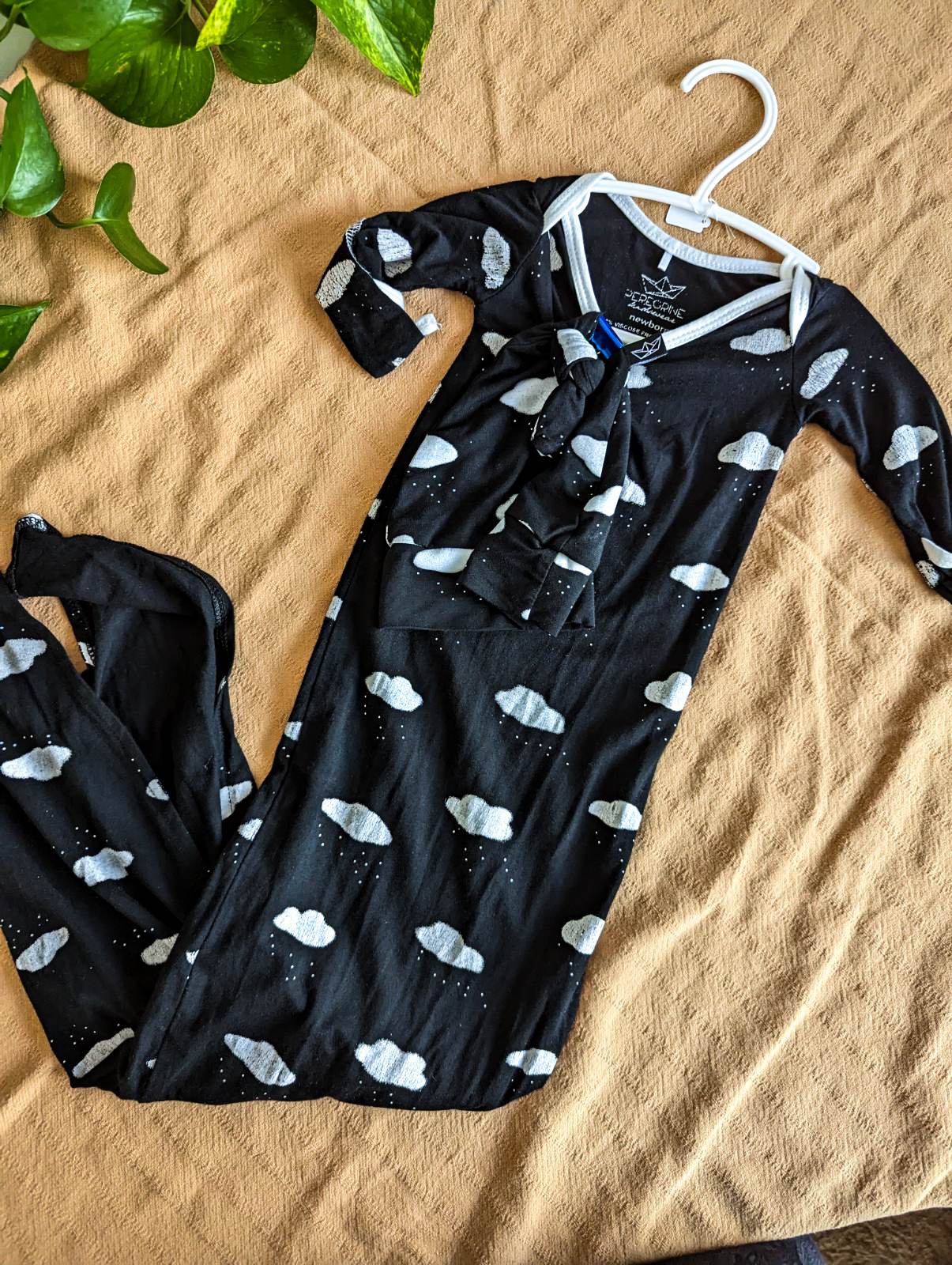 Peregrine Kidswear Newborn Gown and Cap