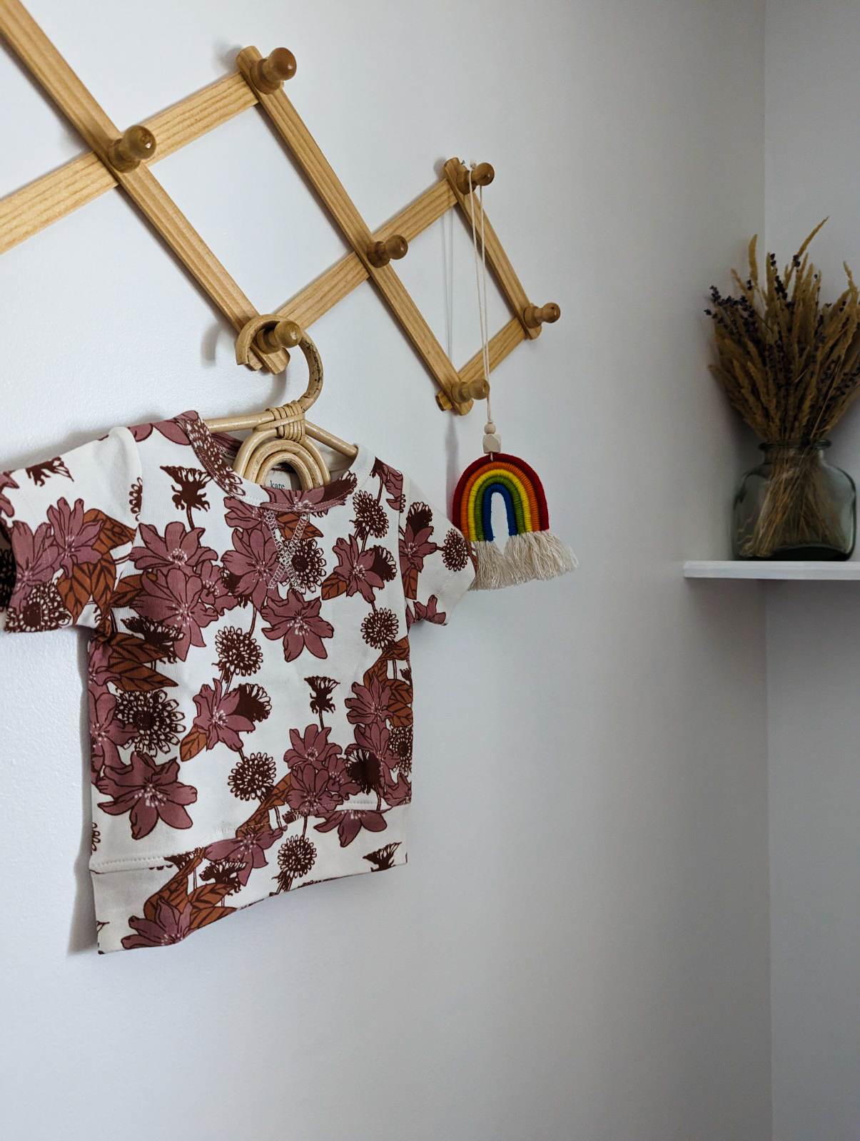 Kate Quinn Organic Cotton Crew Neck Tee (6-12m)