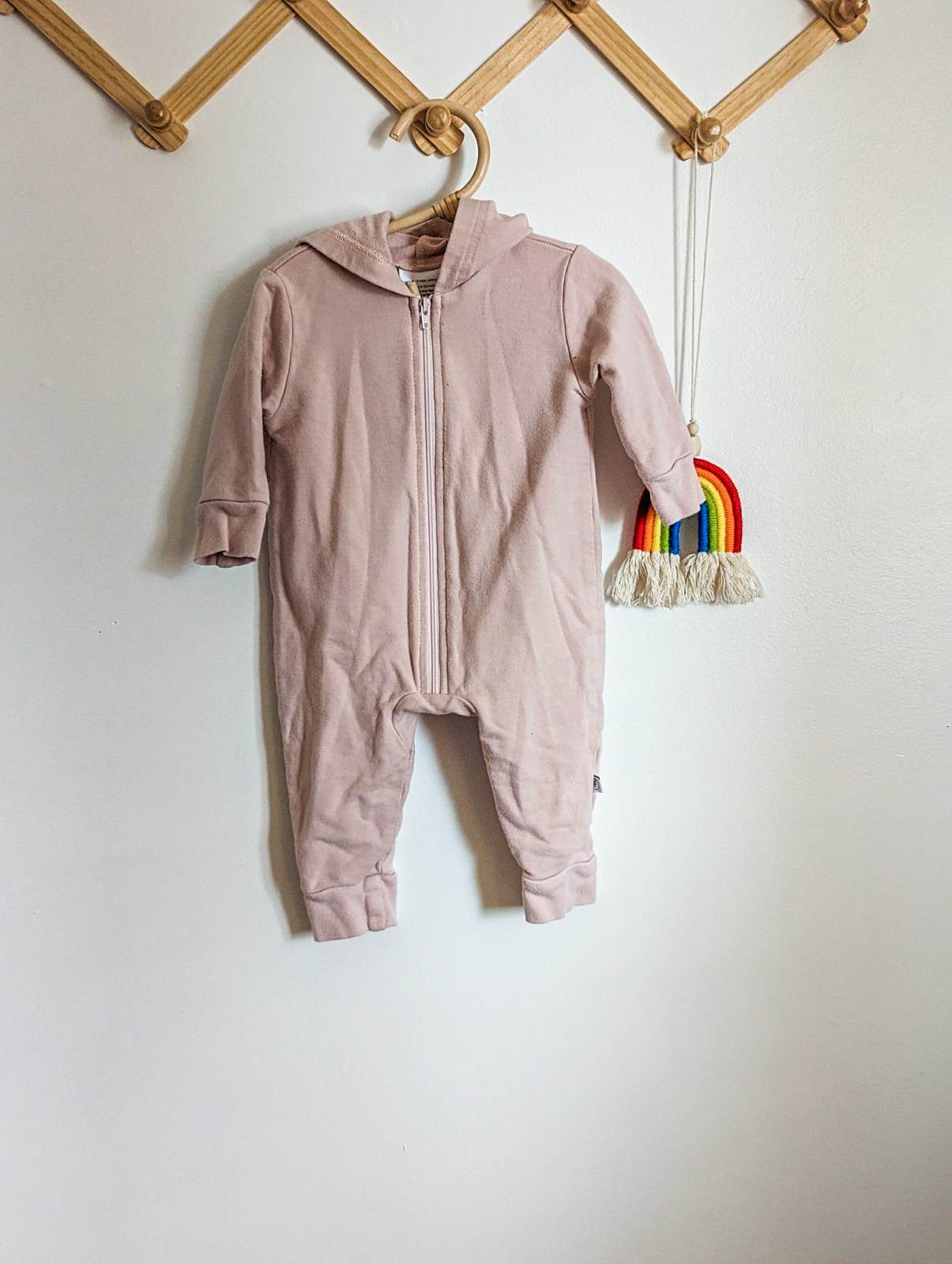 Tiny Button Apparel Hooded Romper (0-6)