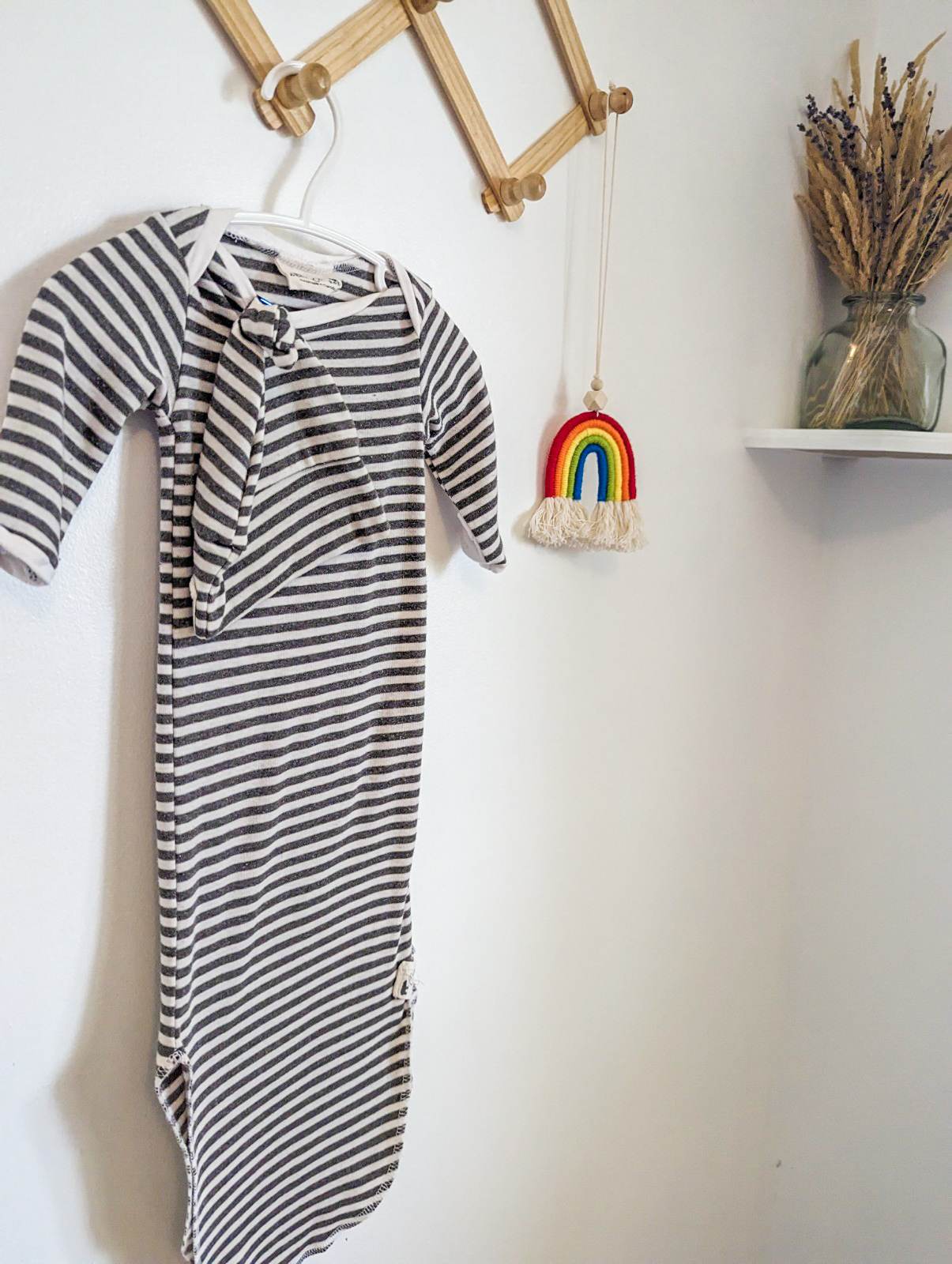 Bear & Roo Grey Striped Sleep Gown & Cap Set (NB)