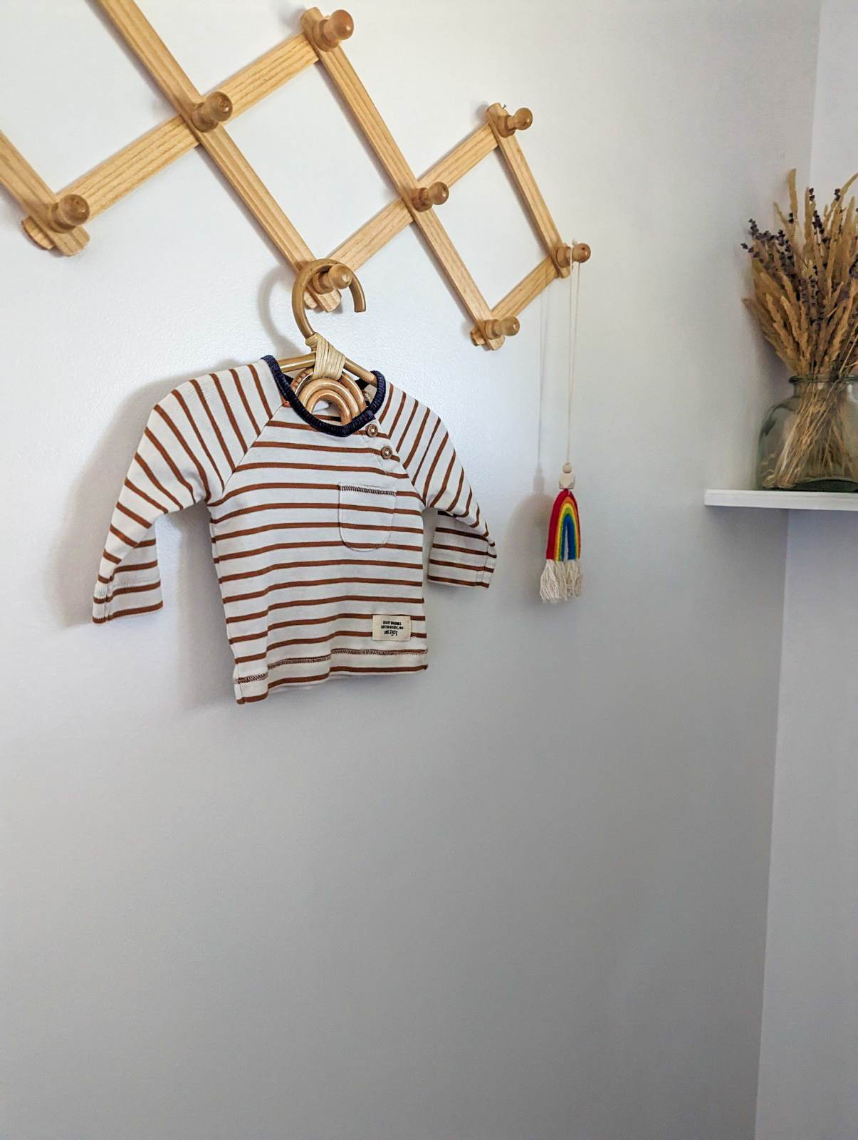 H&M Long Sleeve Top in White & Brown Stripes (1-2m)