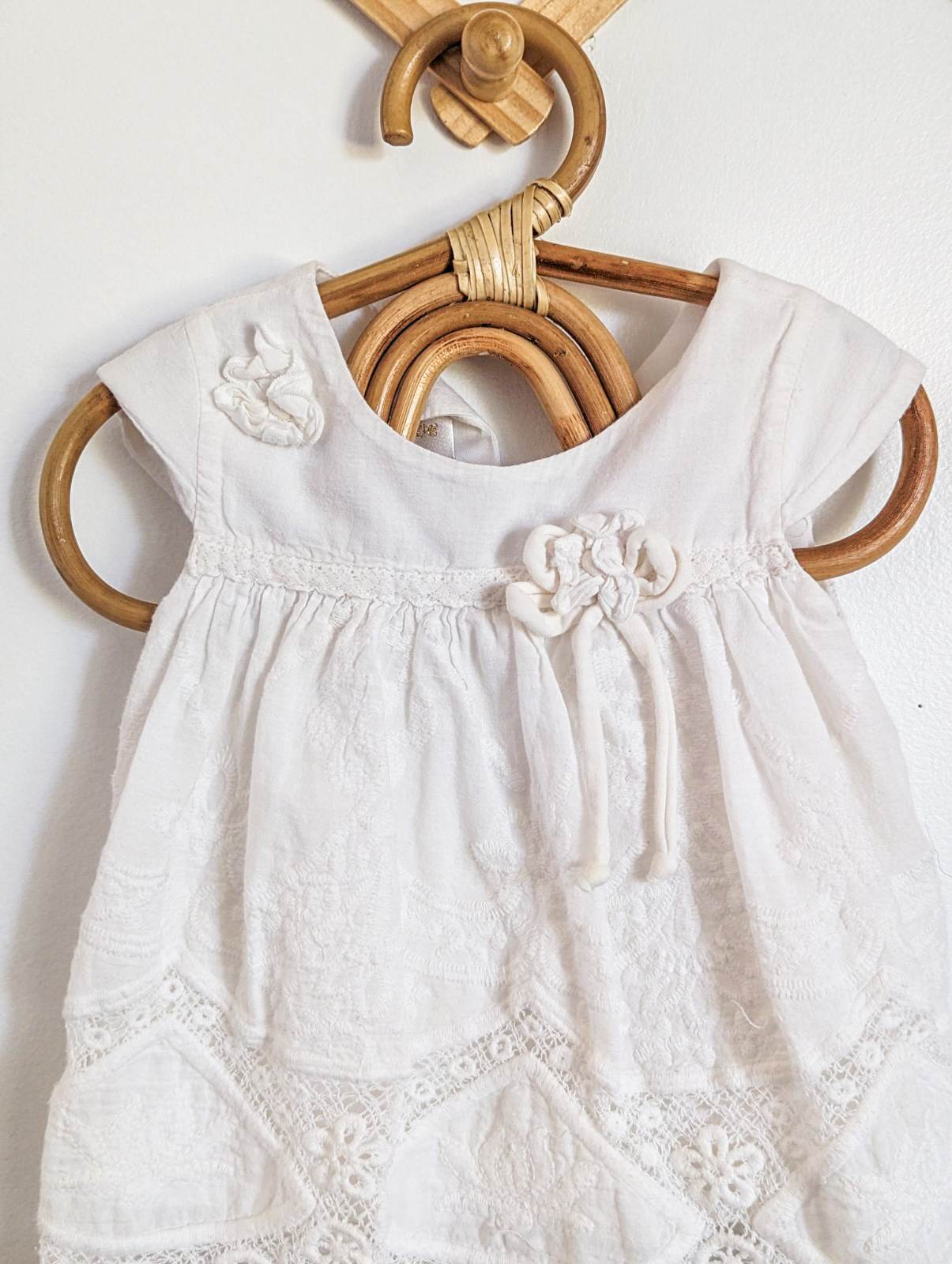 Isobella & Chloe White Sundress (9m)