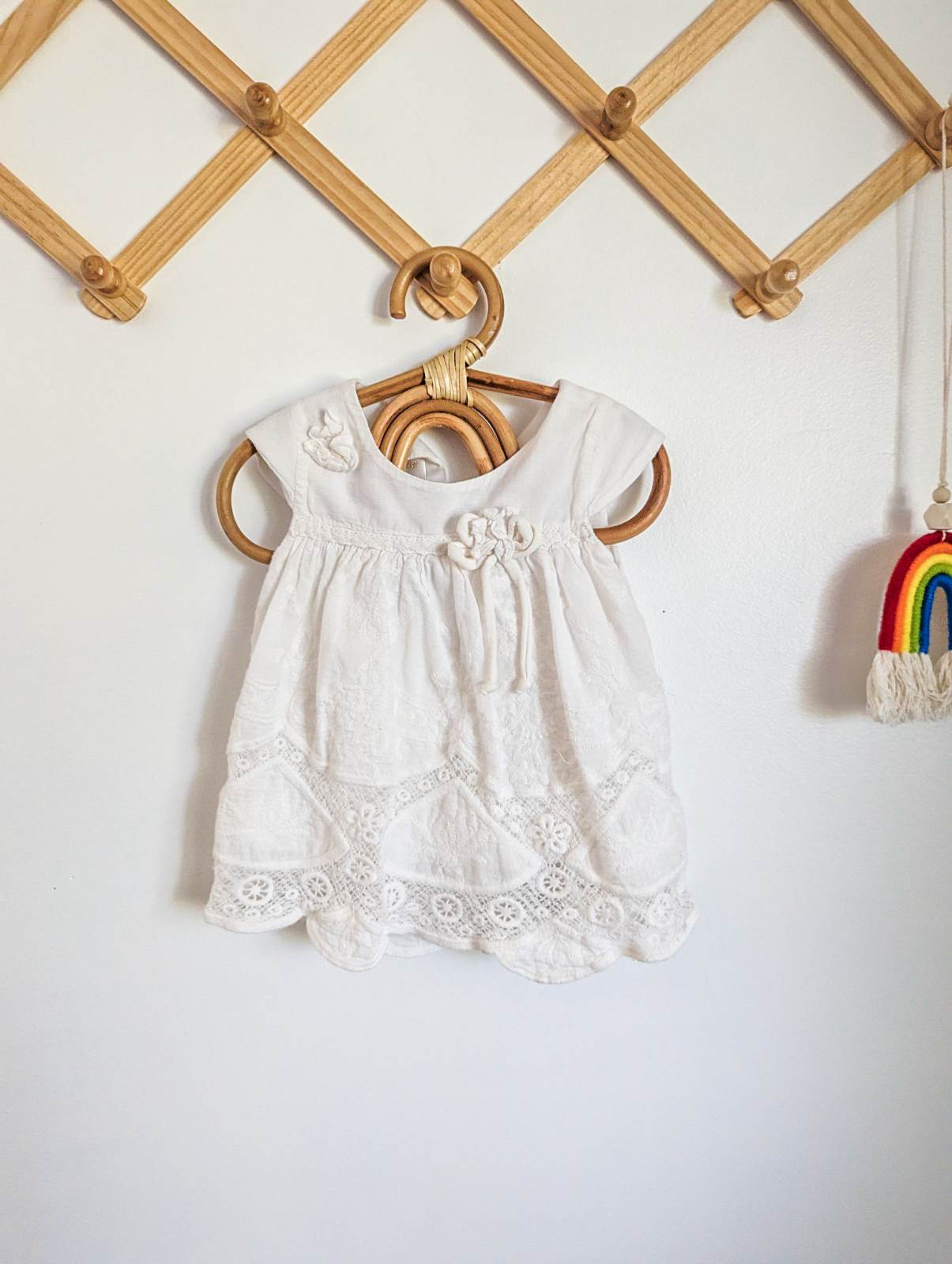 Isobella & Chloe White Sundress (9m)