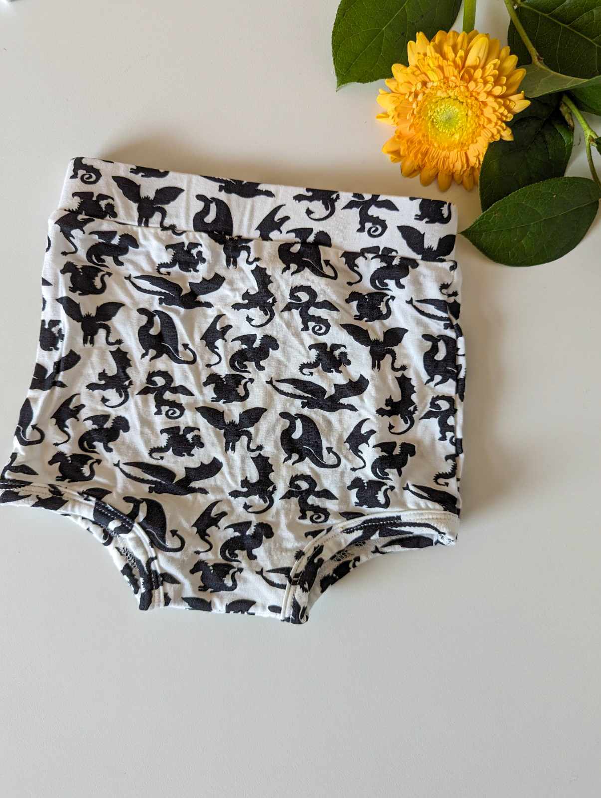 Kate Quinn Bamboo Retro Bloomers in Black Dragon (3-6)