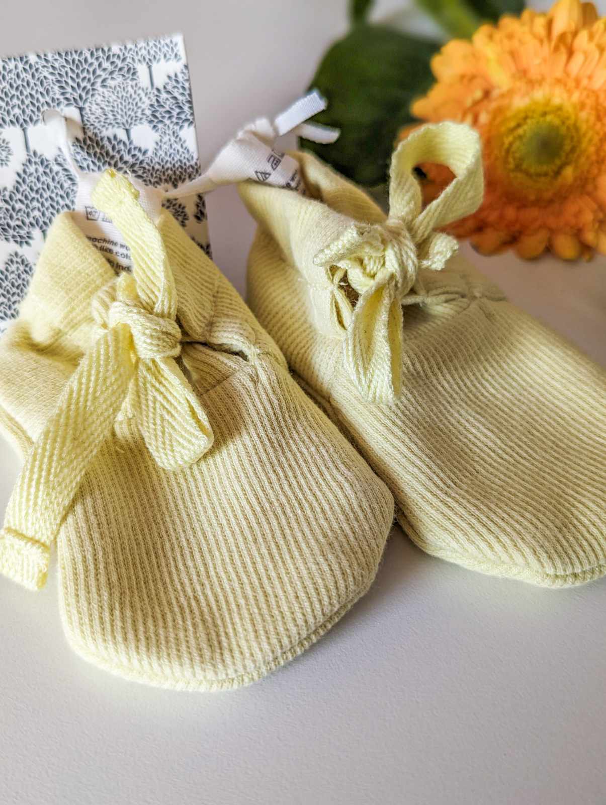 Kate Quinn Organic Cotton Ribbed Tie Booties in Lemon (3-6)