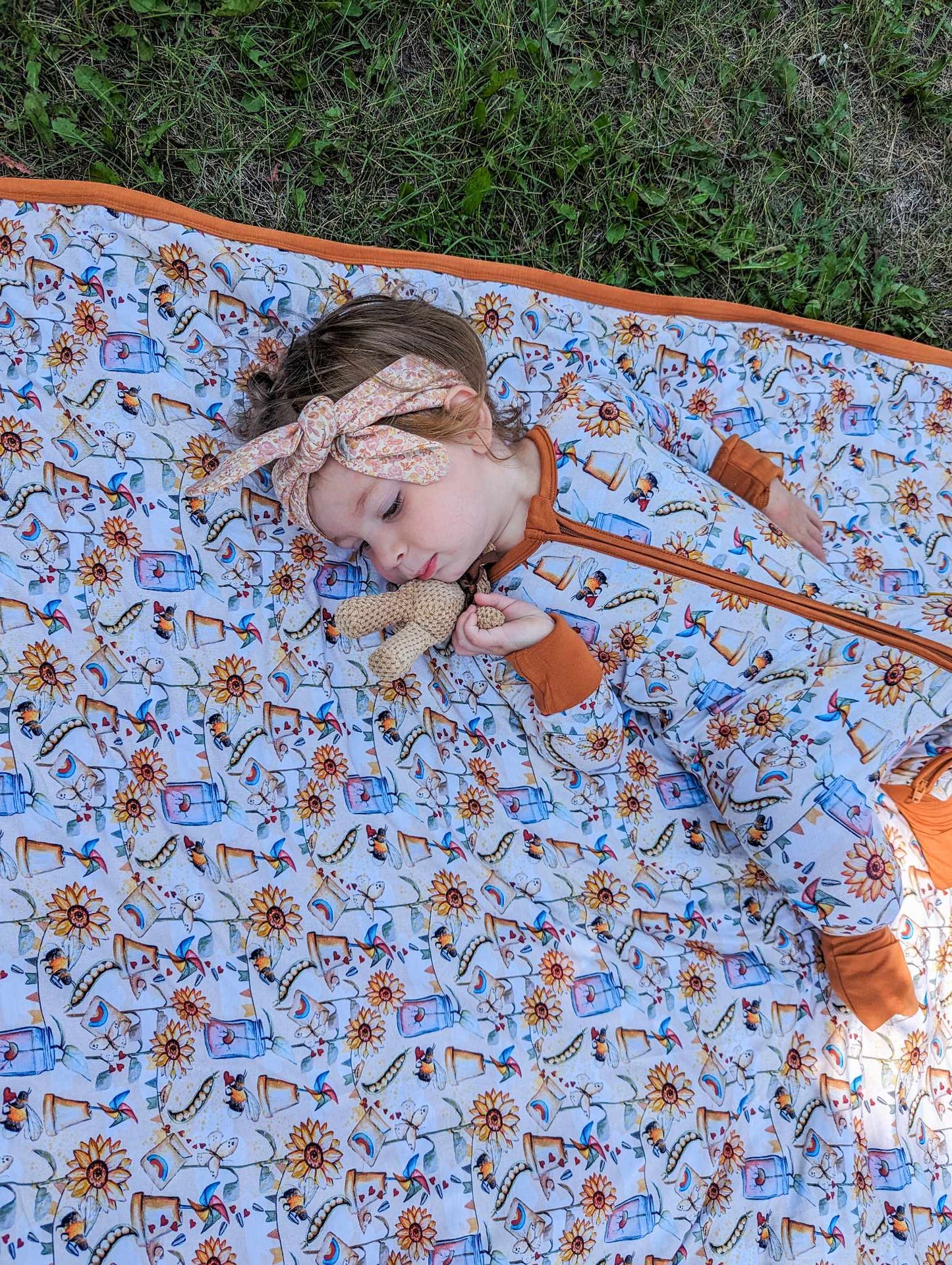 Baby Bear Bamboo Double Layer Bamboo Blanket in "The Bees Peas"