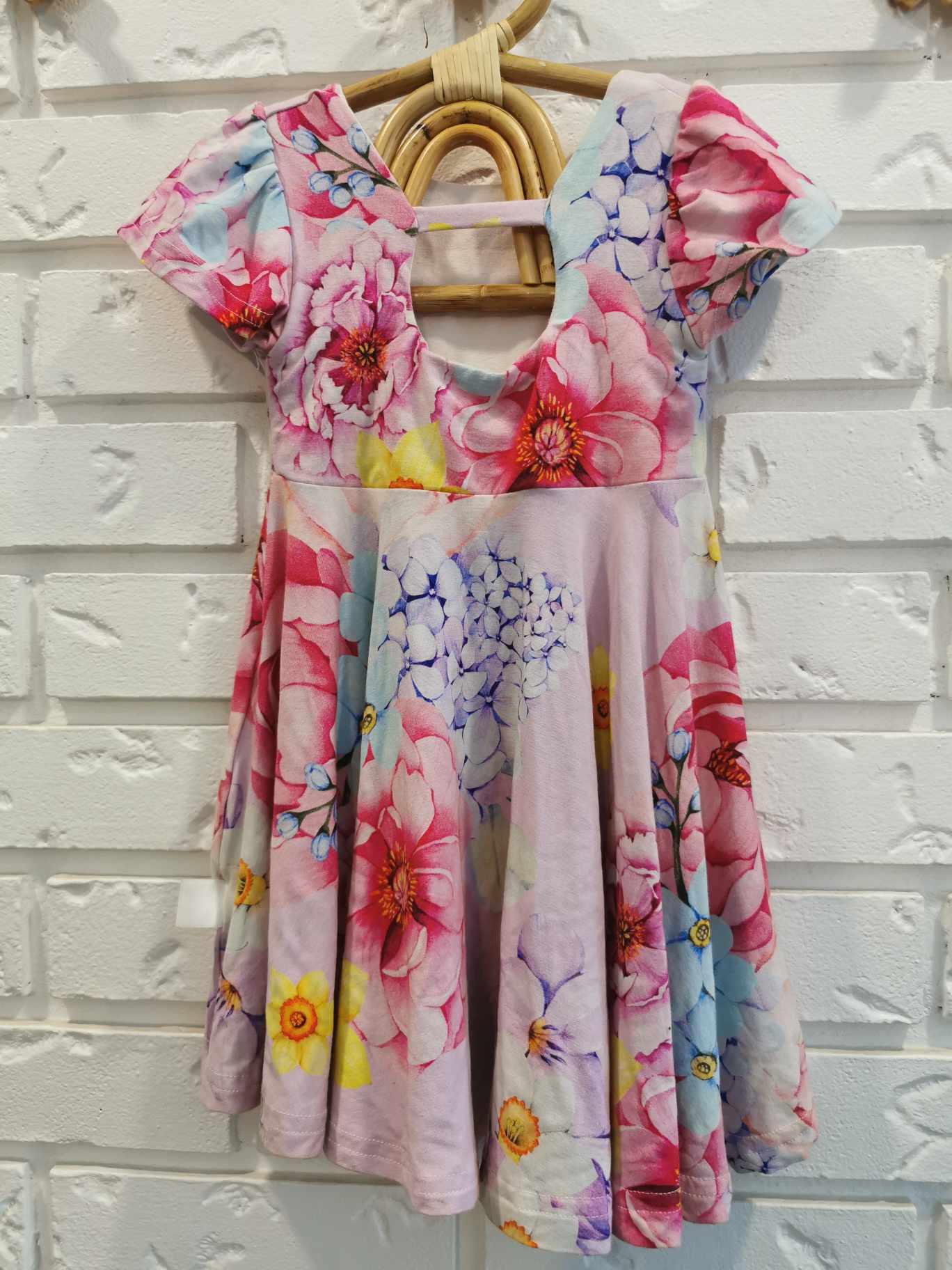 Vi & Jax Tee Bamboo Cotton Swing Dress in Bright Floral (6-12)