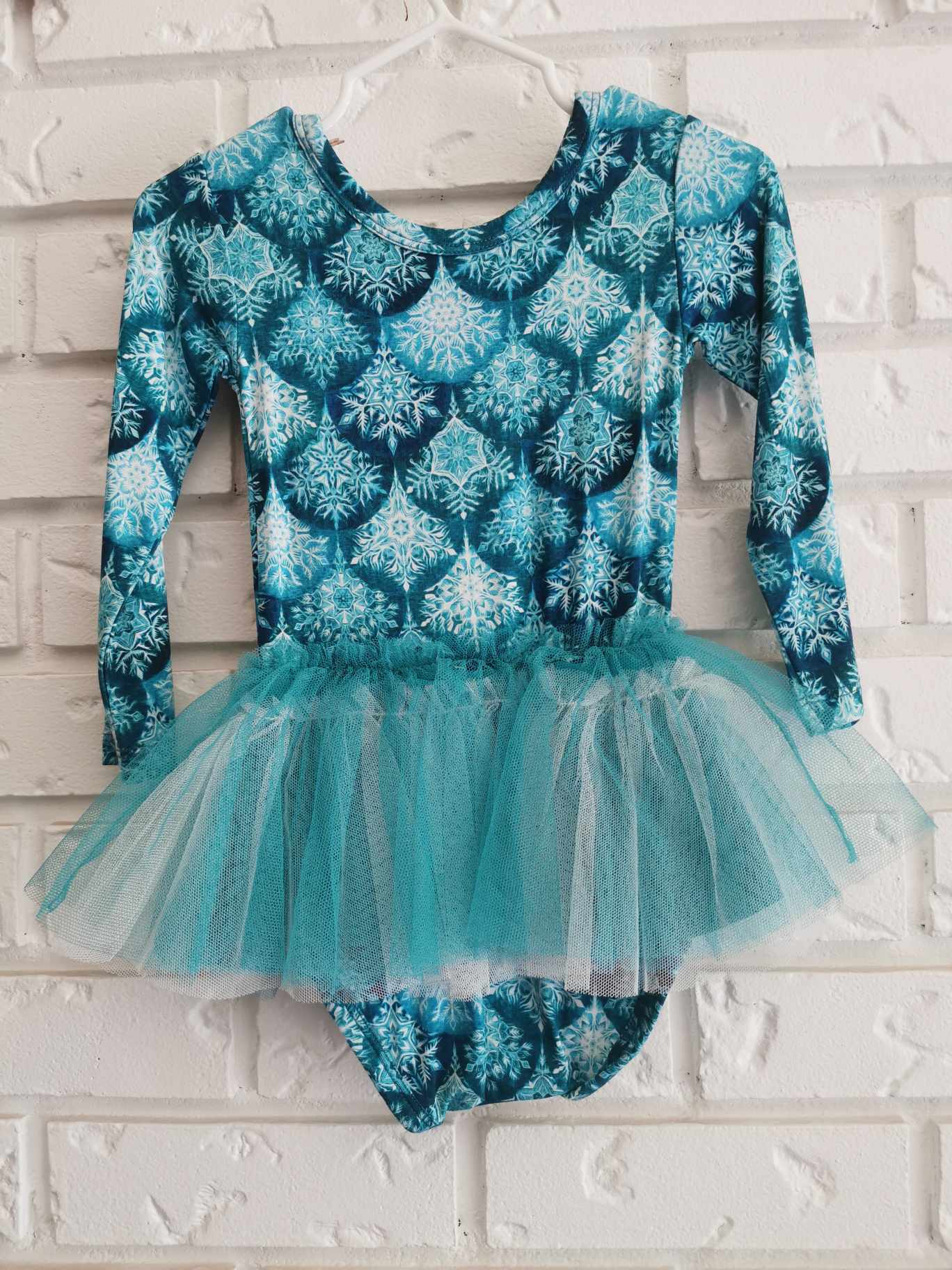 Muse Threads Mermaid Snowflakes Long Sleeved Twirler (12-18)