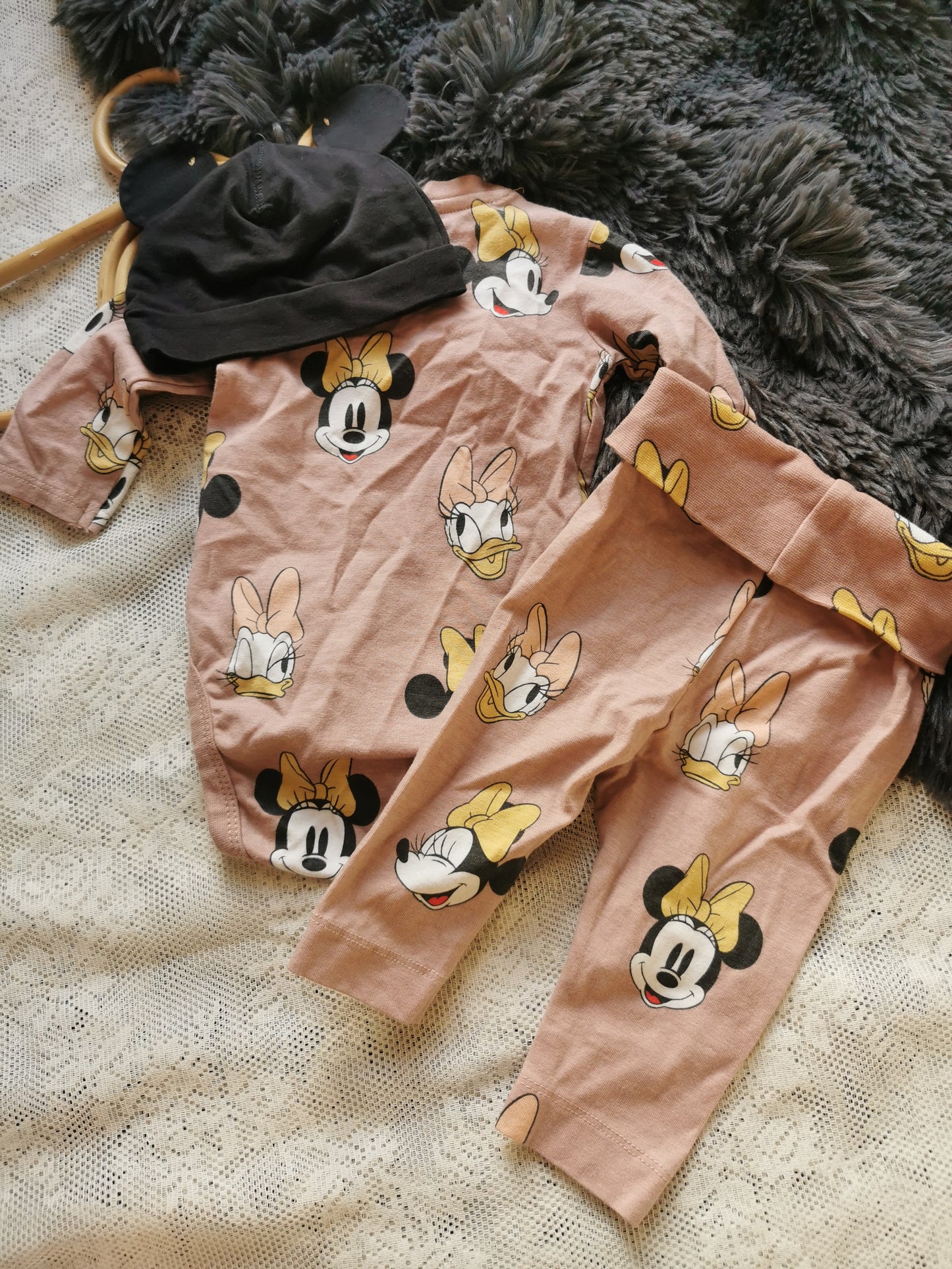 H&M x Disney 3 Piece Set (NB)