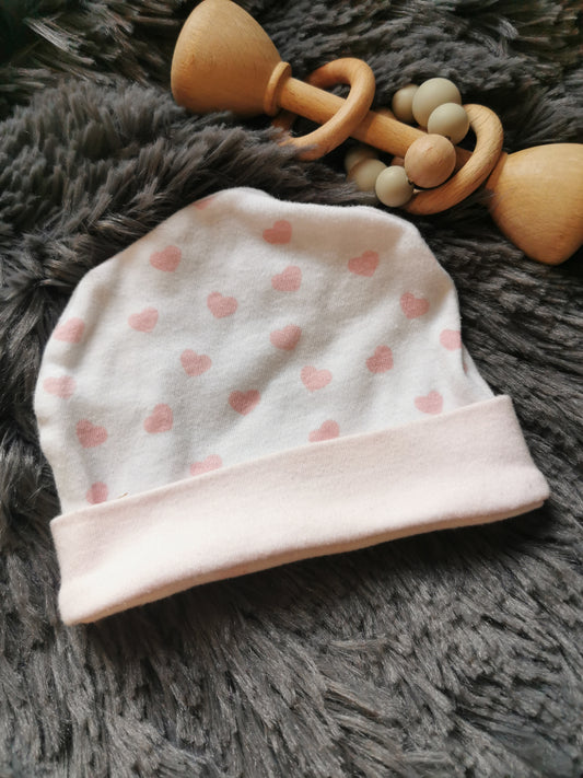 Koala Baby Cap in White & Pink Hearts (0-3)