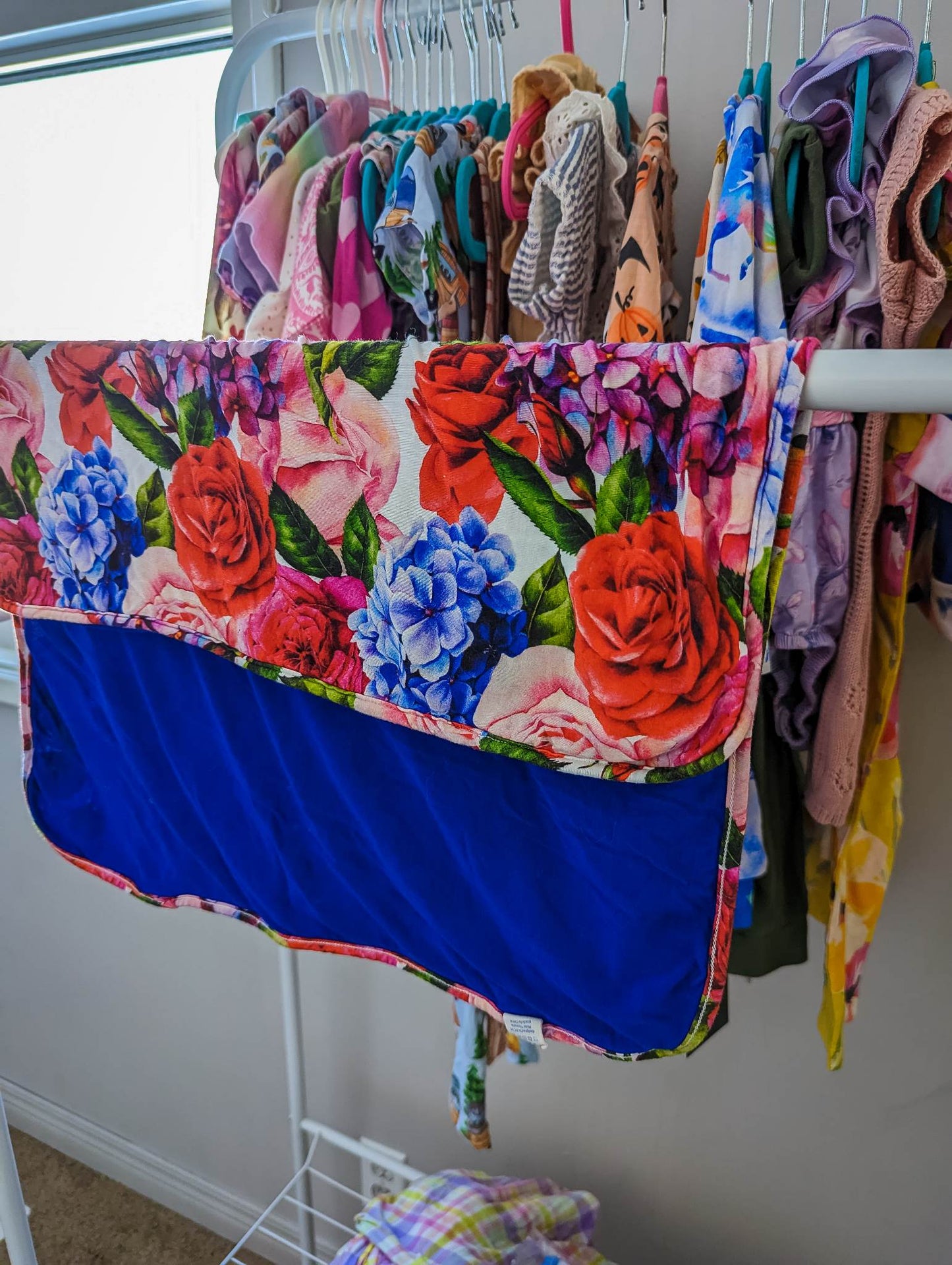 Muse Threads Hydrangea Rose Lovey