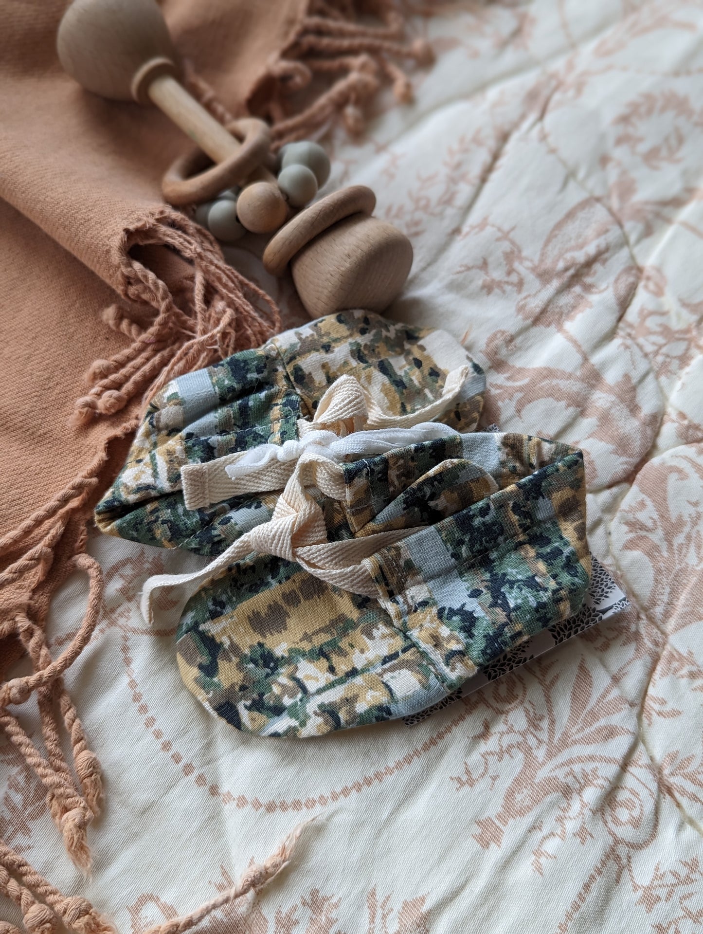 Kate Quinn Cloth Booties in a Birch Tree Print (0-3m)